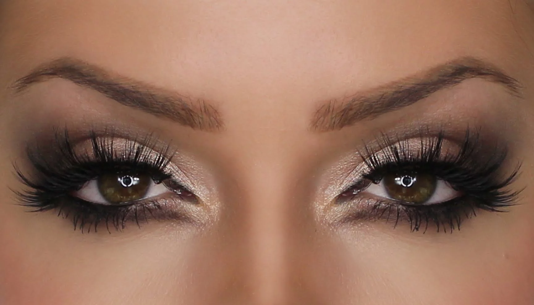 Sultry Eye Look with Eyelash Extensions