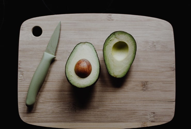Avocado Helps to Get Healthy Skin